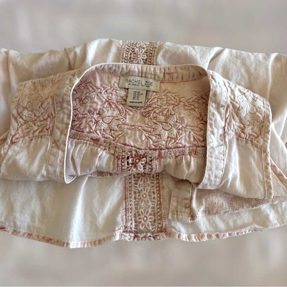 🛍️SALE🛍️ Rachel Zoe Sleeveless Embroidered Top Rustic Pink Blouse - Picture 5 of 6